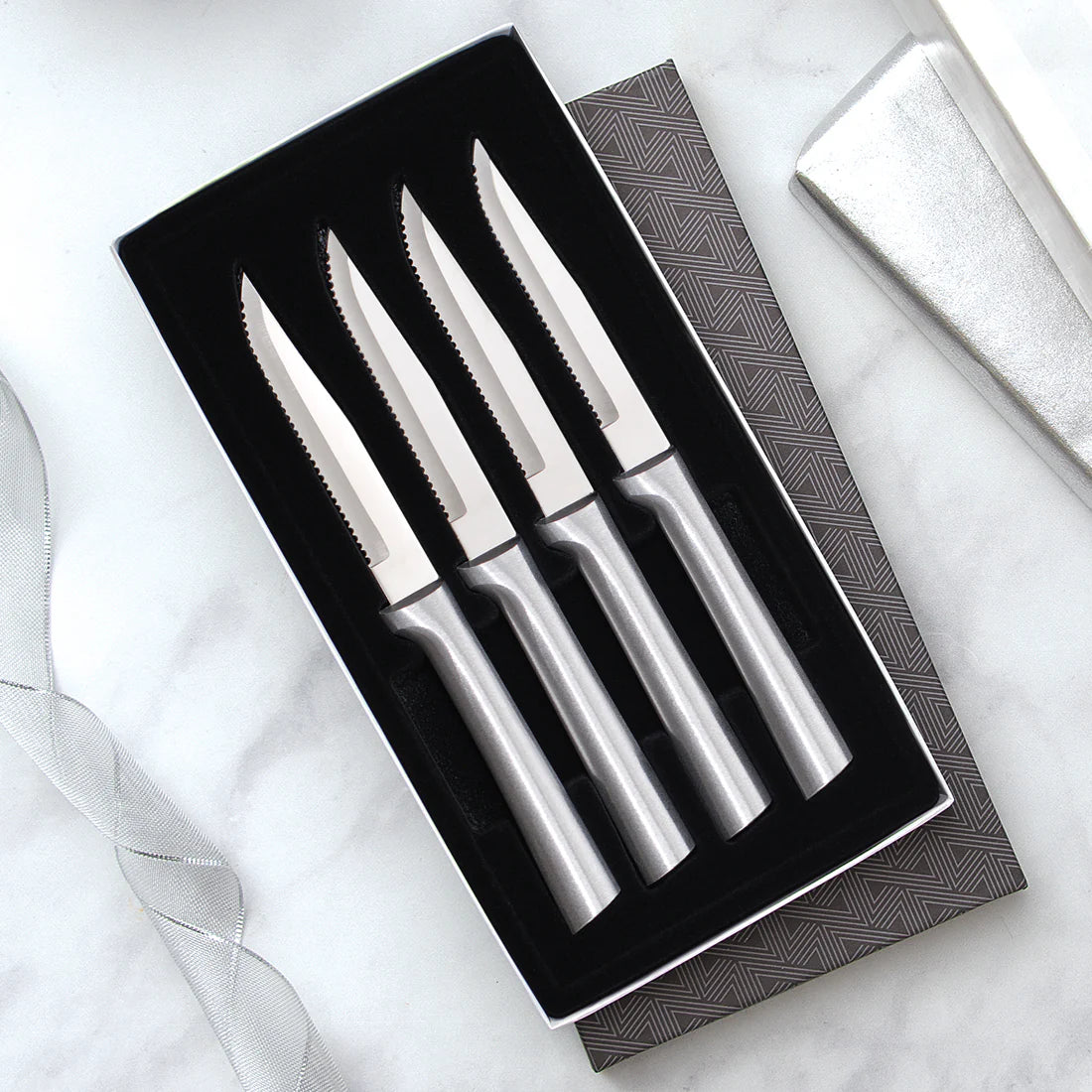 Set 4 Serrated Steak