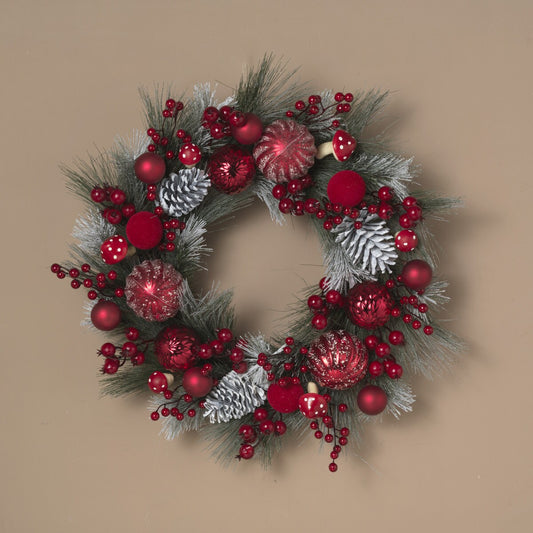 Pine Wreath w/ Ornaments